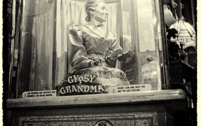 “Went to the fortune teller, Had my fortune read, I didn’t know what to tell her I had a dizzy feeling in my head ” (Union Street, San Francisco – 1977) May 2019 bring good fortune to all — Happy New Year!!!