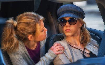 Candace discovers Jodie is her Uber driver-Warner Brothers Studio-Burbank, California-2015