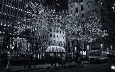 “New York on Sunday, Big City taking a nap! Slow down, it’s Sunday! Life’s a ball, let it fall in your lap!” (New York City – 2008)